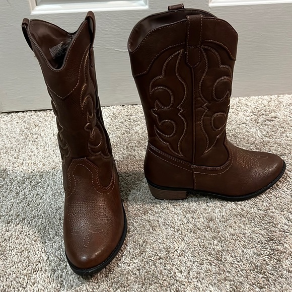 Cat & Jack Other - Target Cat & Jack Kids Cowboy Boots size 2